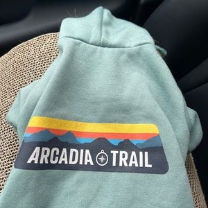 Arcadia Trail Small Dog Hoodie Pre-Owned